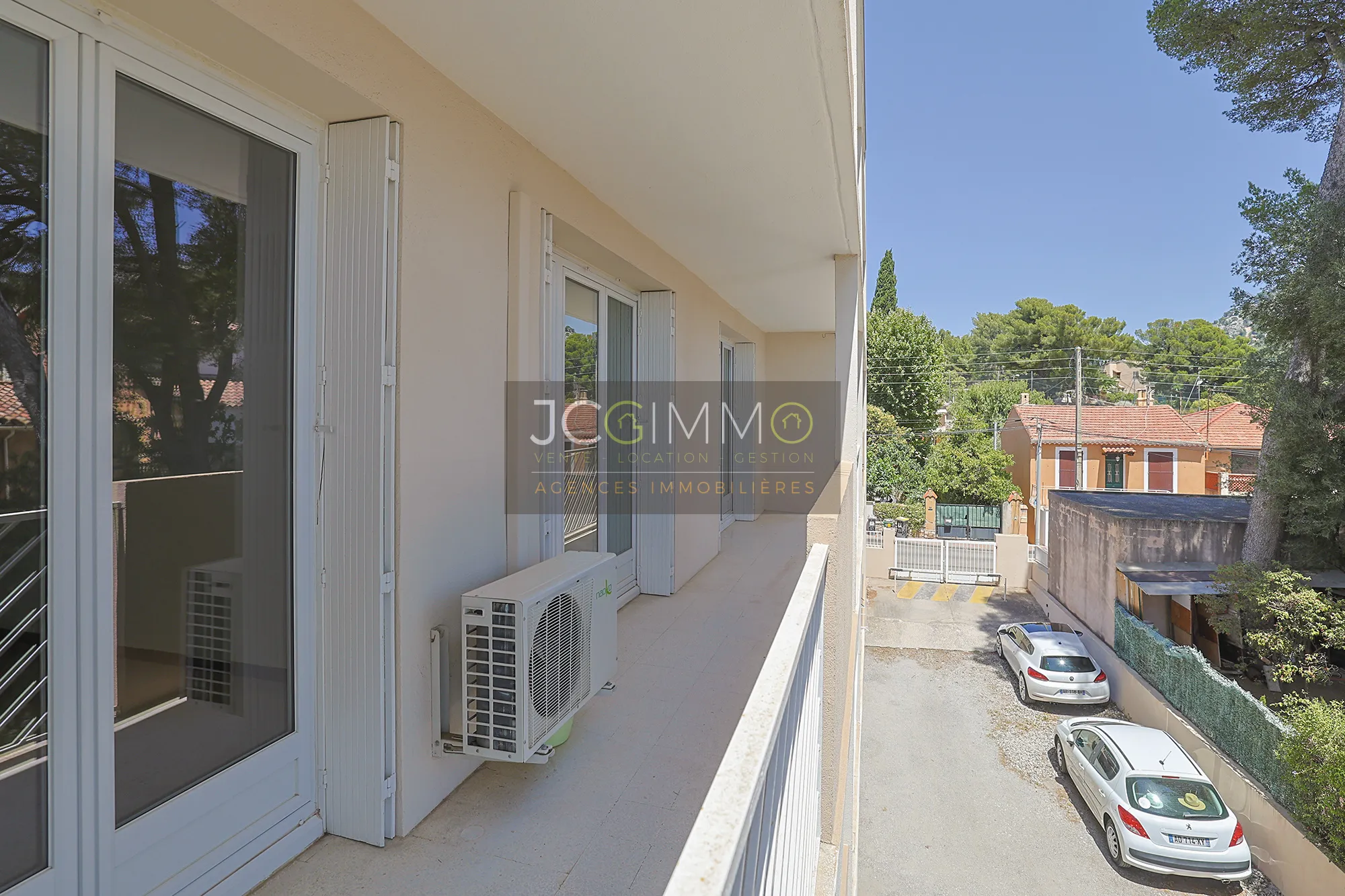 Toulon : Appartement T4 de 80 m2 en cœur de quartier avec garage et cave 