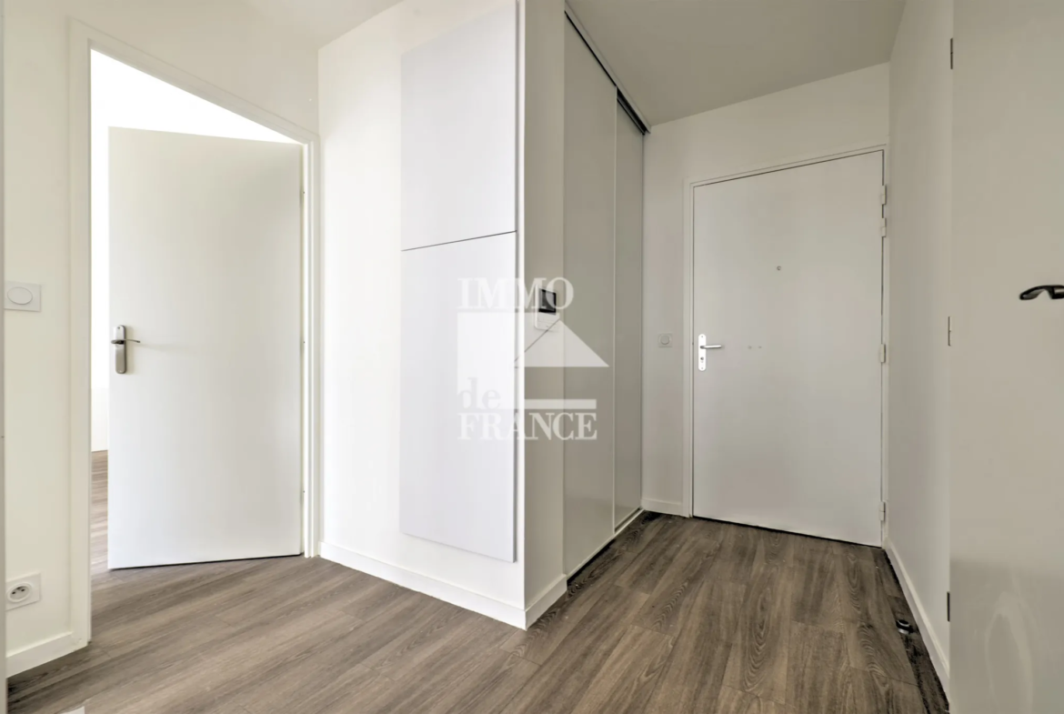 À vendre : Appartement moderne à Pontoise - 302 000 € 