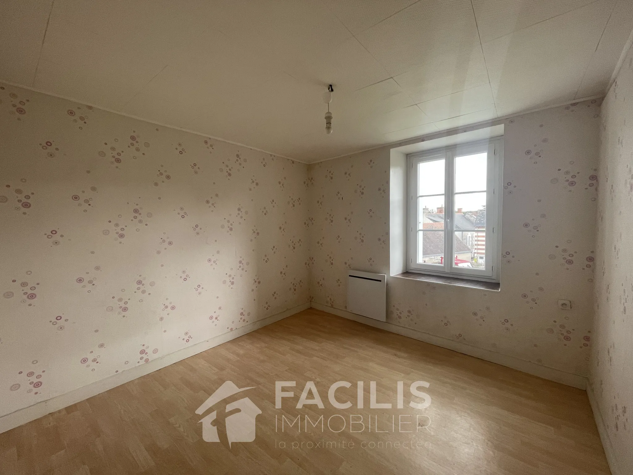 Maison de ville à rénover à Luzillé - 97,5 m² 