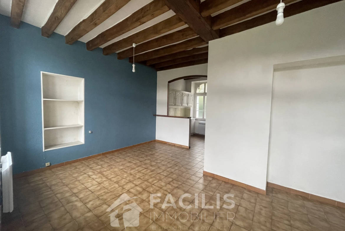 Maison de ville à rénover à Luzillé - 97,5 m² 