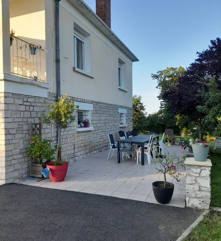 Maison traditionnelle de 80 m² à Savignac Lédrier 