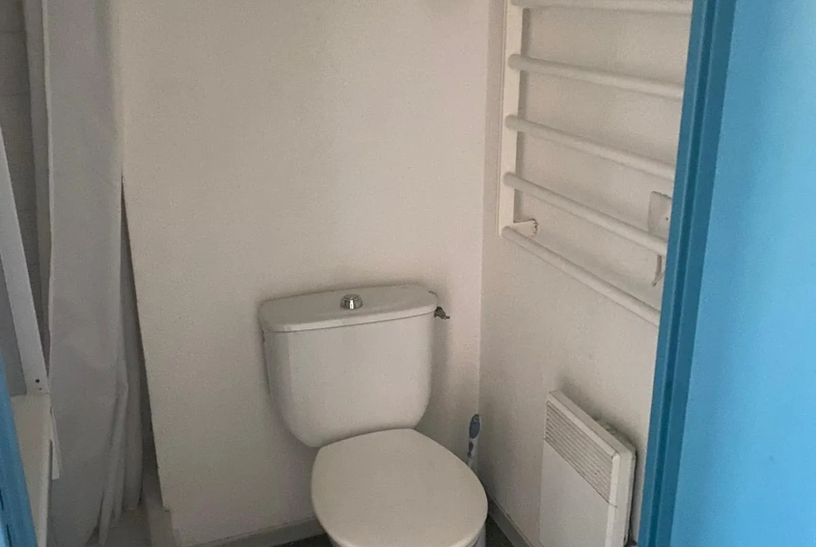 Studio étudiant à vendre au centre Mayol à Toulon 