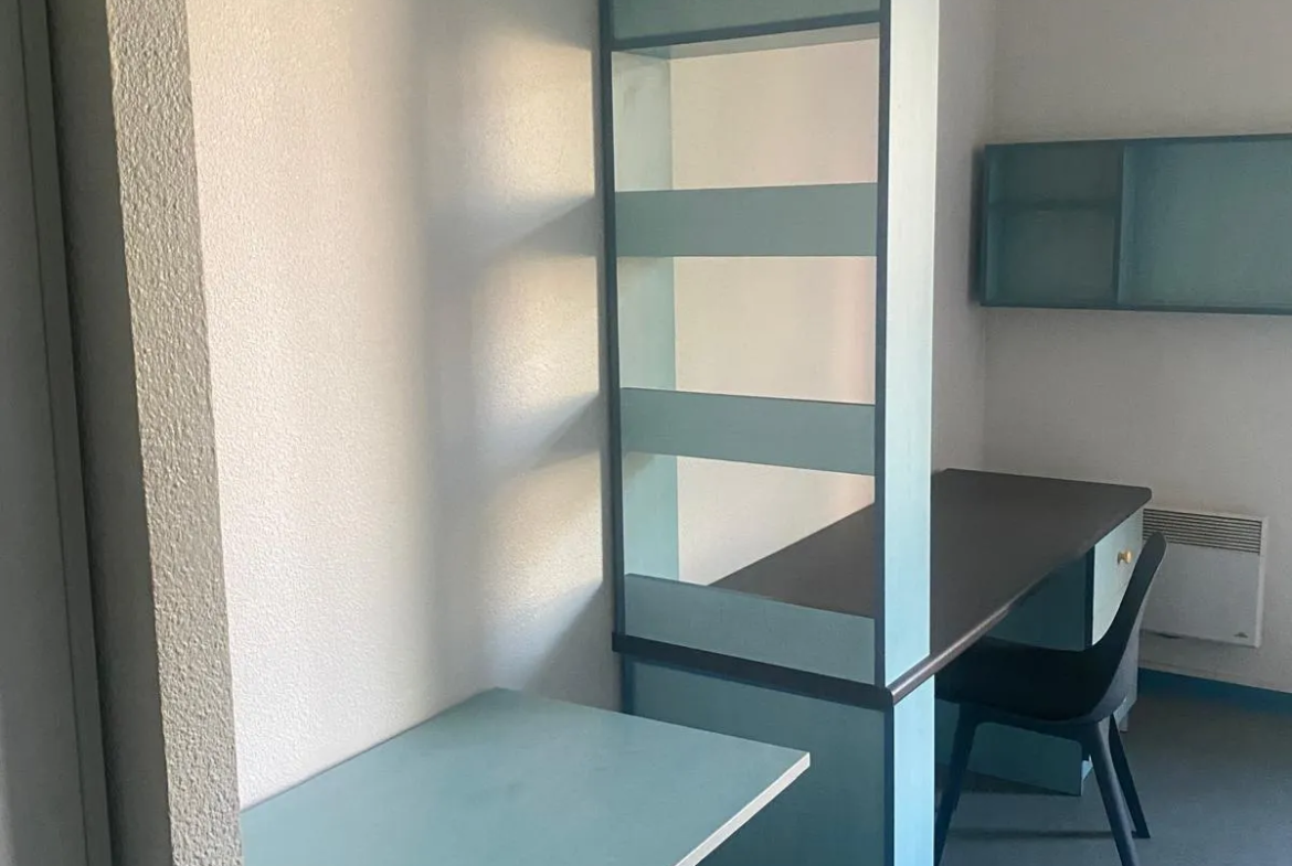 Studio étudiant à vendre au centre Mayol à Toulon 