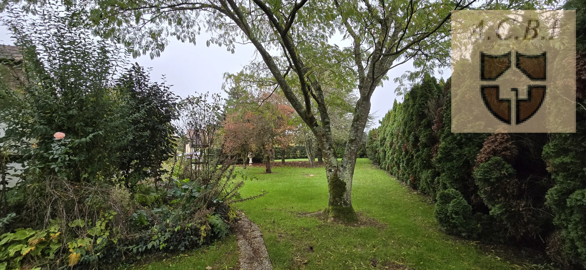 Pavillon spacieux avec 5 chambres à 15 min de Vendôme 