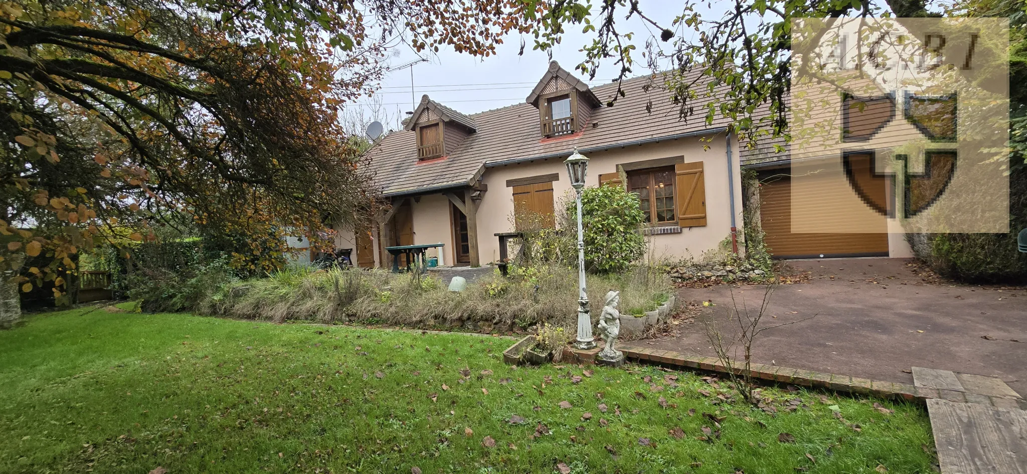 Pavillon spacieux avec 5 chambres à 15 min de Vendôme 