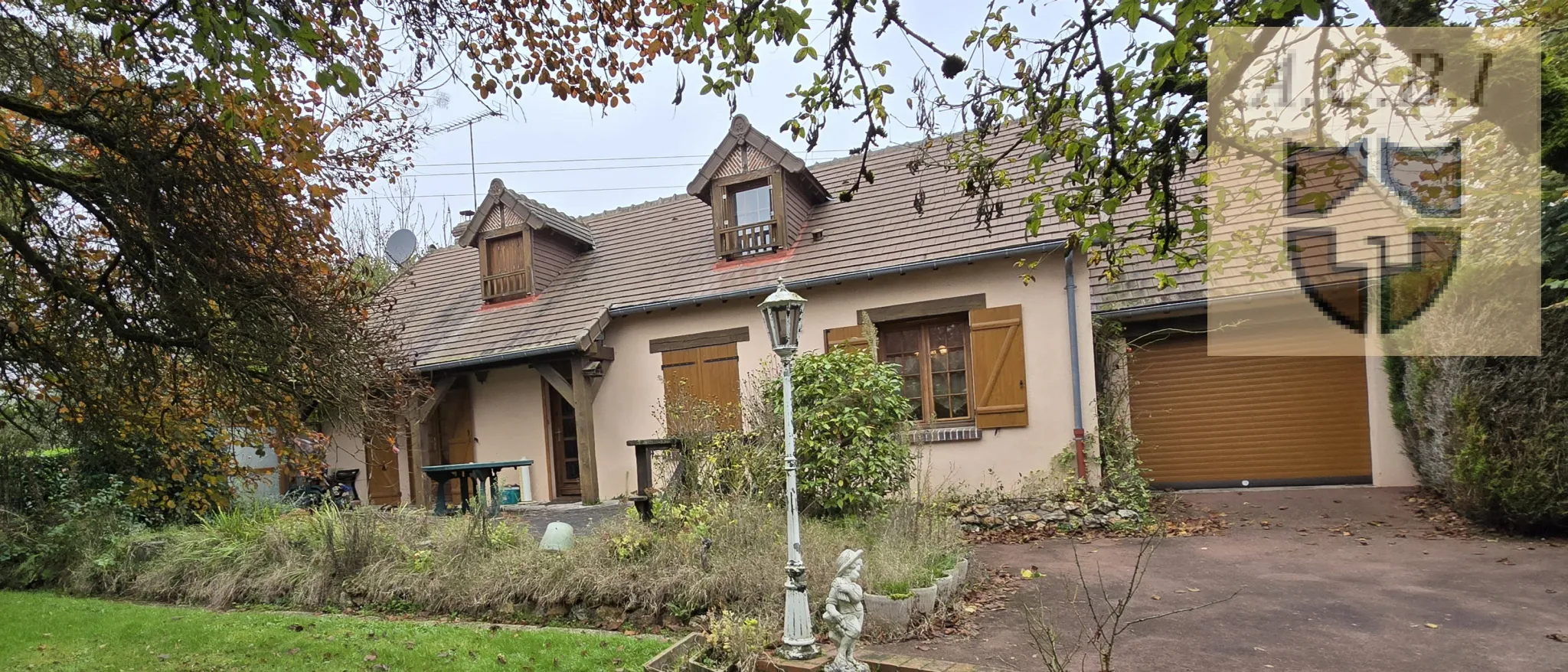 Pavillon spacieux avec 5 chambres à 15 min de Vendôme 