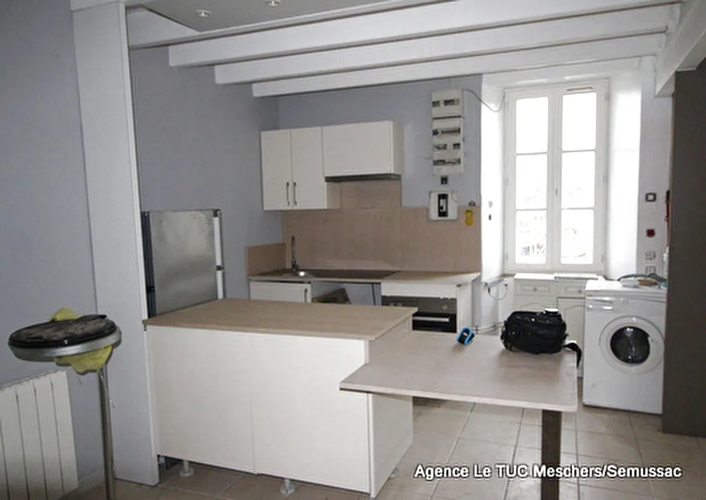 Maison à vendre à Talmont, 2 chambres avec jardin 