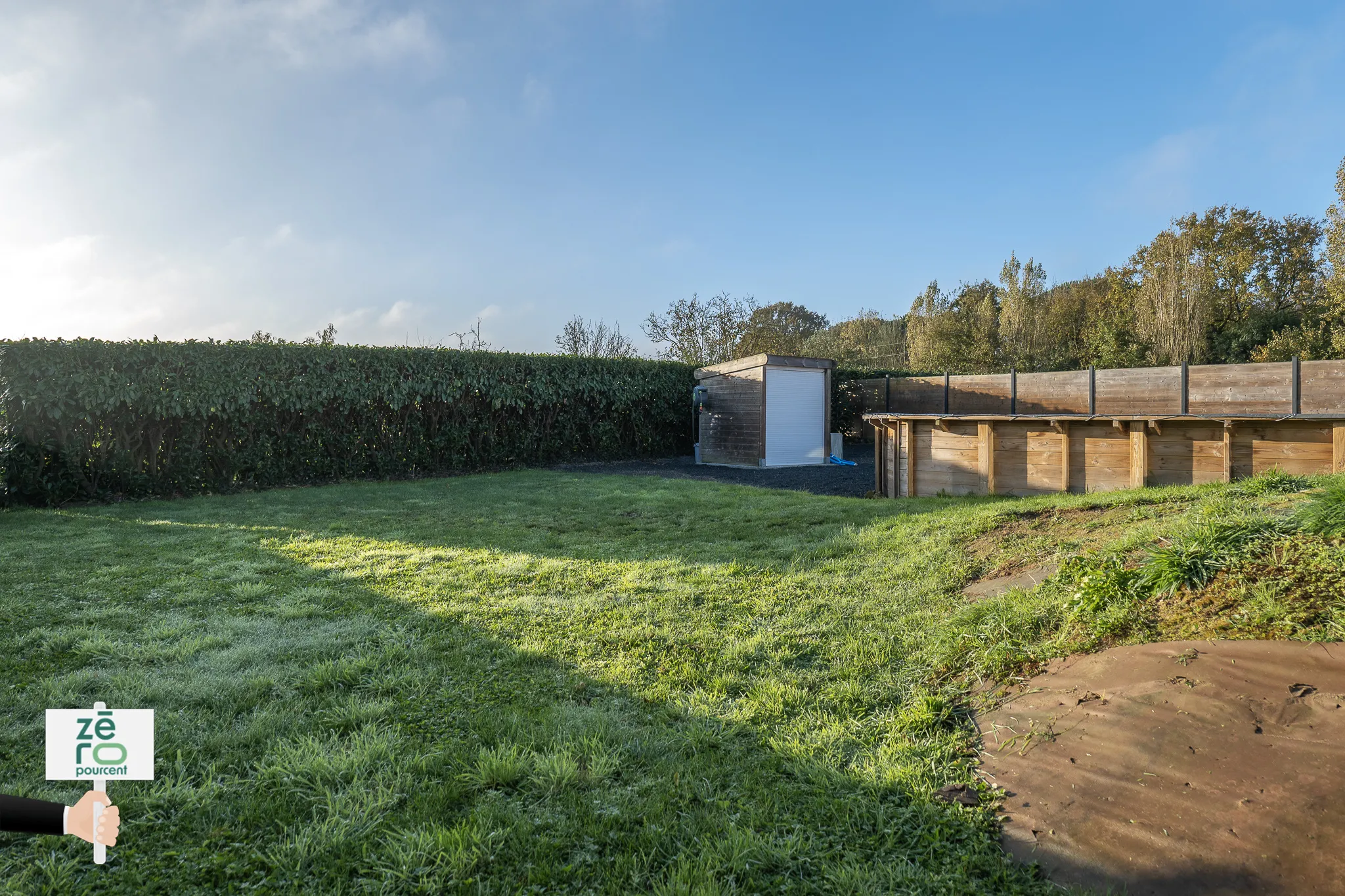 Maison rénovée avec piscine au Poiré sur Vie 