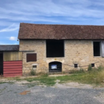 Grange avec terrain de 20000 m² à vendre à Causse et Diège