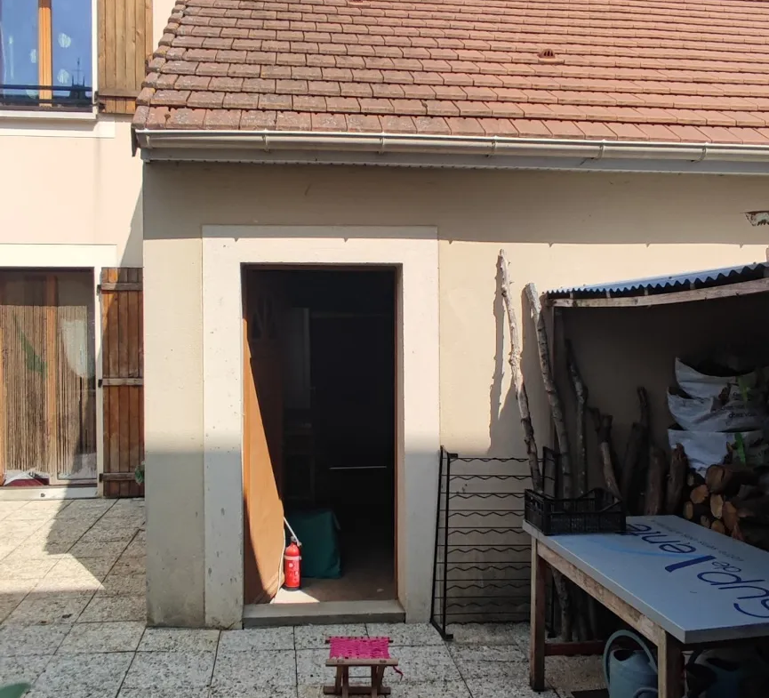 Maison récente à vendre à Dourdan - 3 chambres avec jardin 