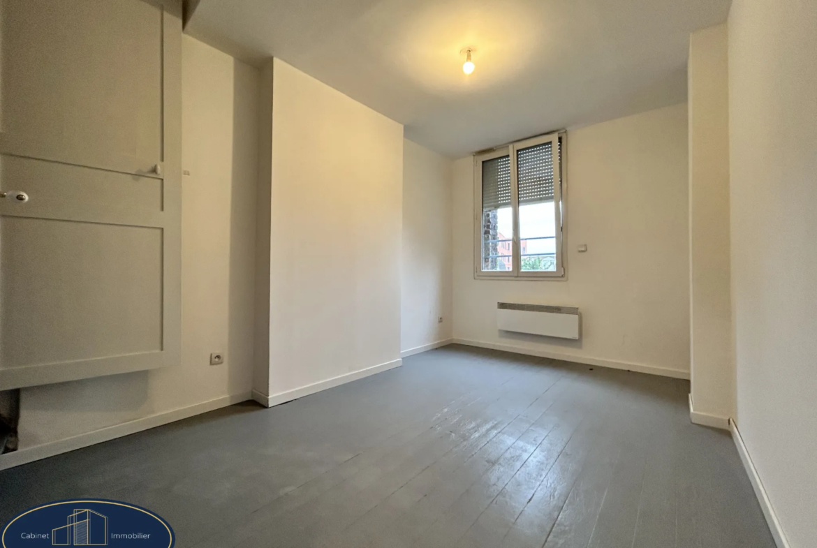 À vendre : Maison mitoyenne 3 chambres à Denain 