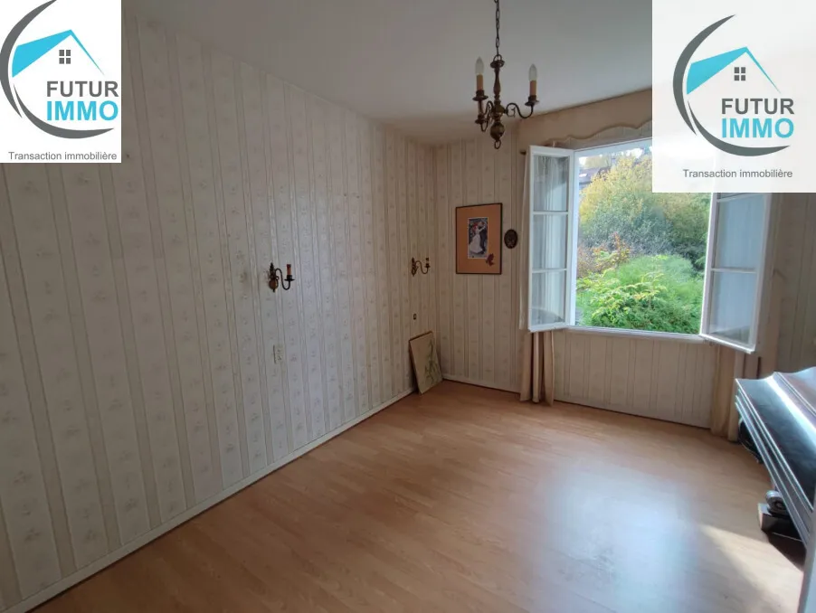 À vendre : Maison bourgeoise à Herimoncourt - Deux appartements 