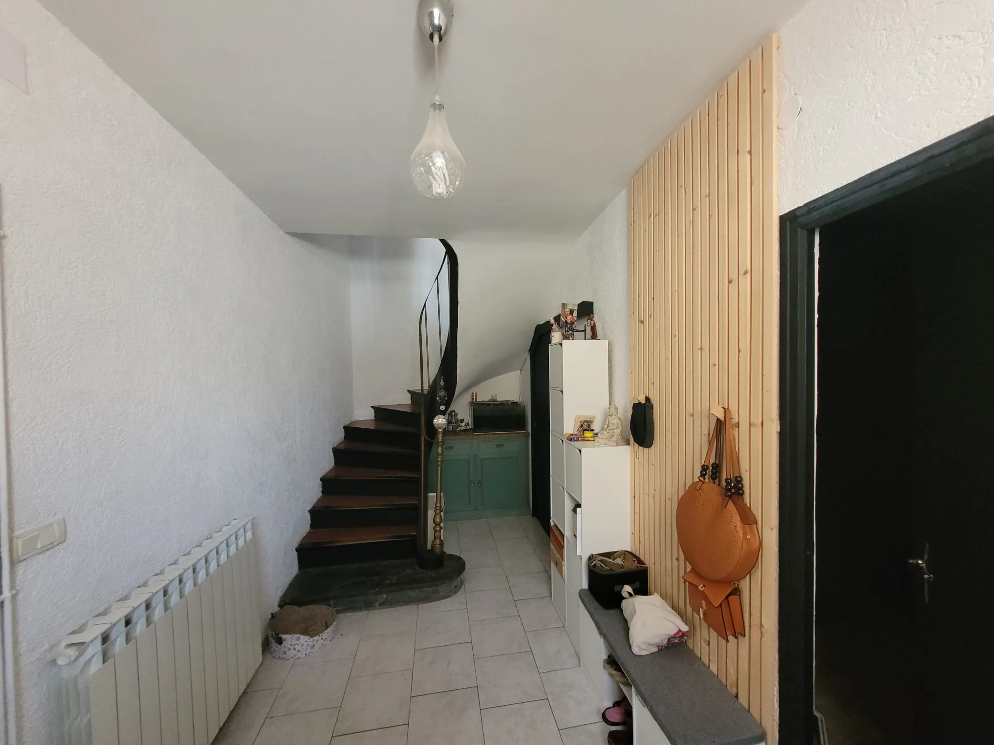 Villa spacieuse à vendre à Arles-Sur-Tech avec 4 chambres 