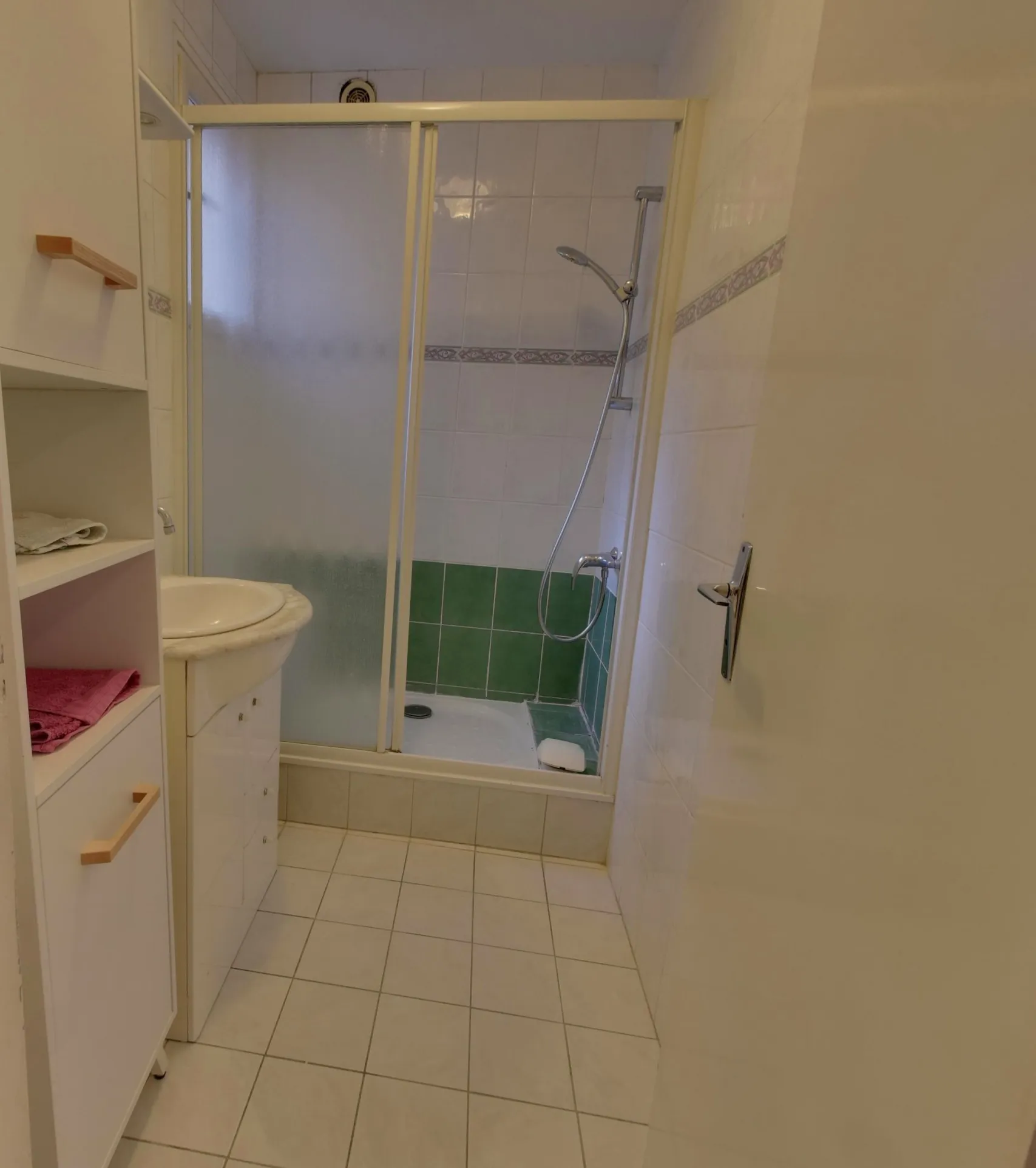 Appartement T5 lumineux avec balcon à Grenoble 