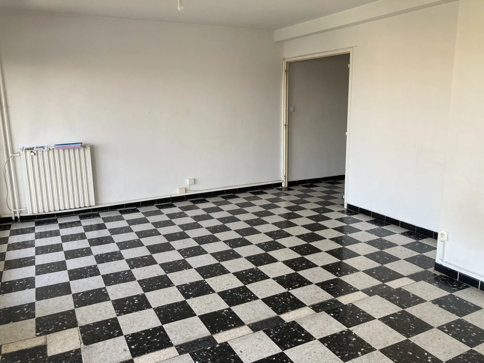 Appartement F4 avec aperçu mer à Toulon 