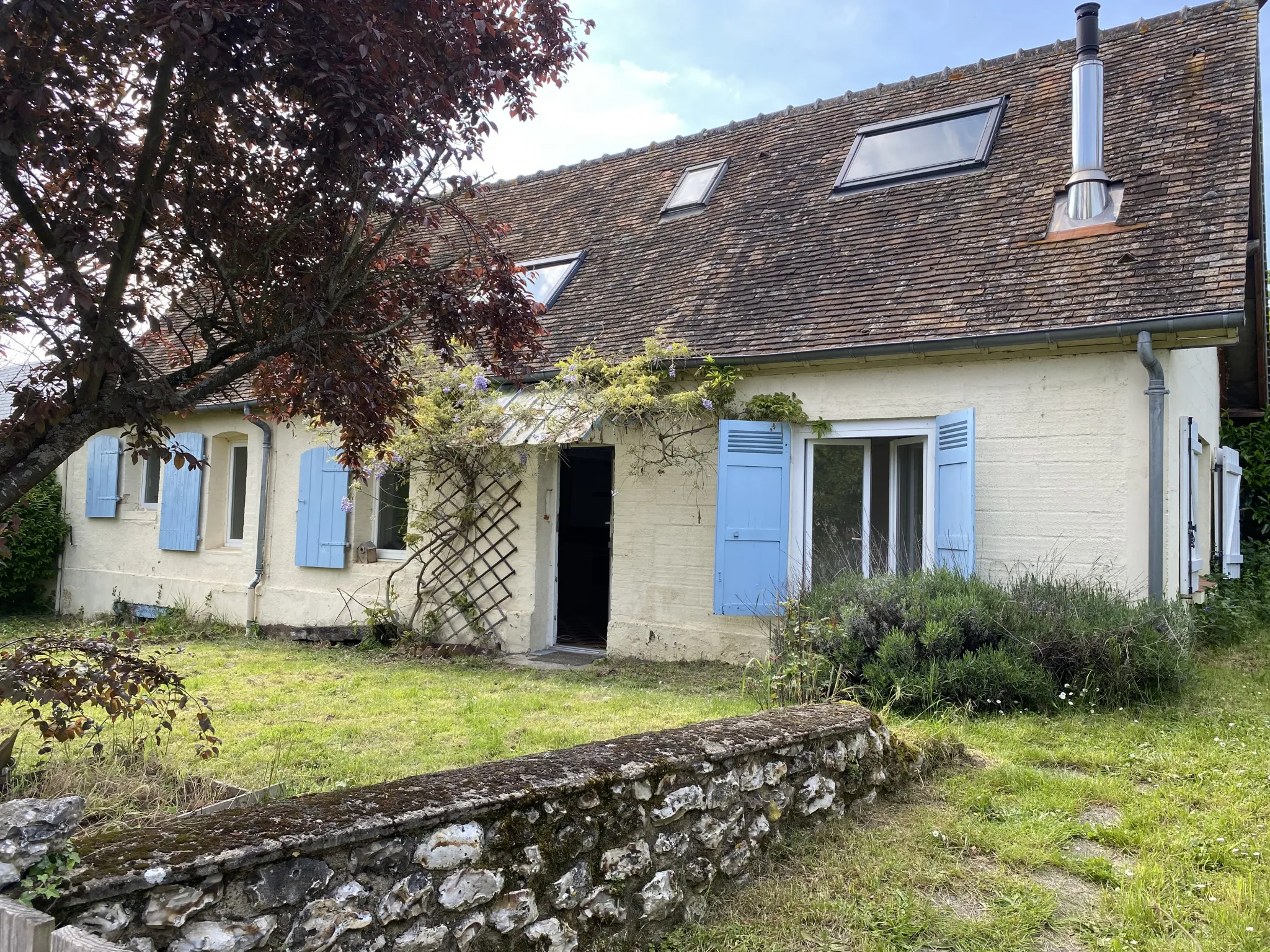 Maison traditionnelle à vendre à Fontaine Heudebourg - 160 000 € 