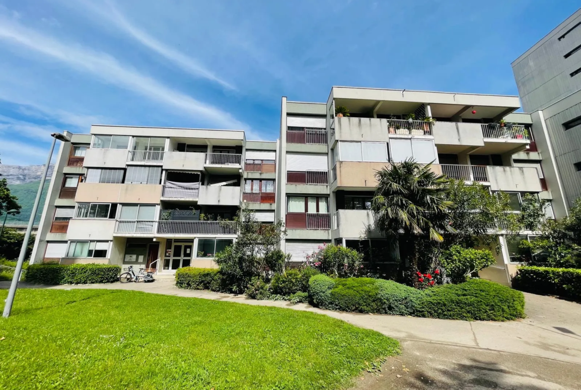 Appartement T5 de 93 m2 à Echirolles - Idéal grande famille 