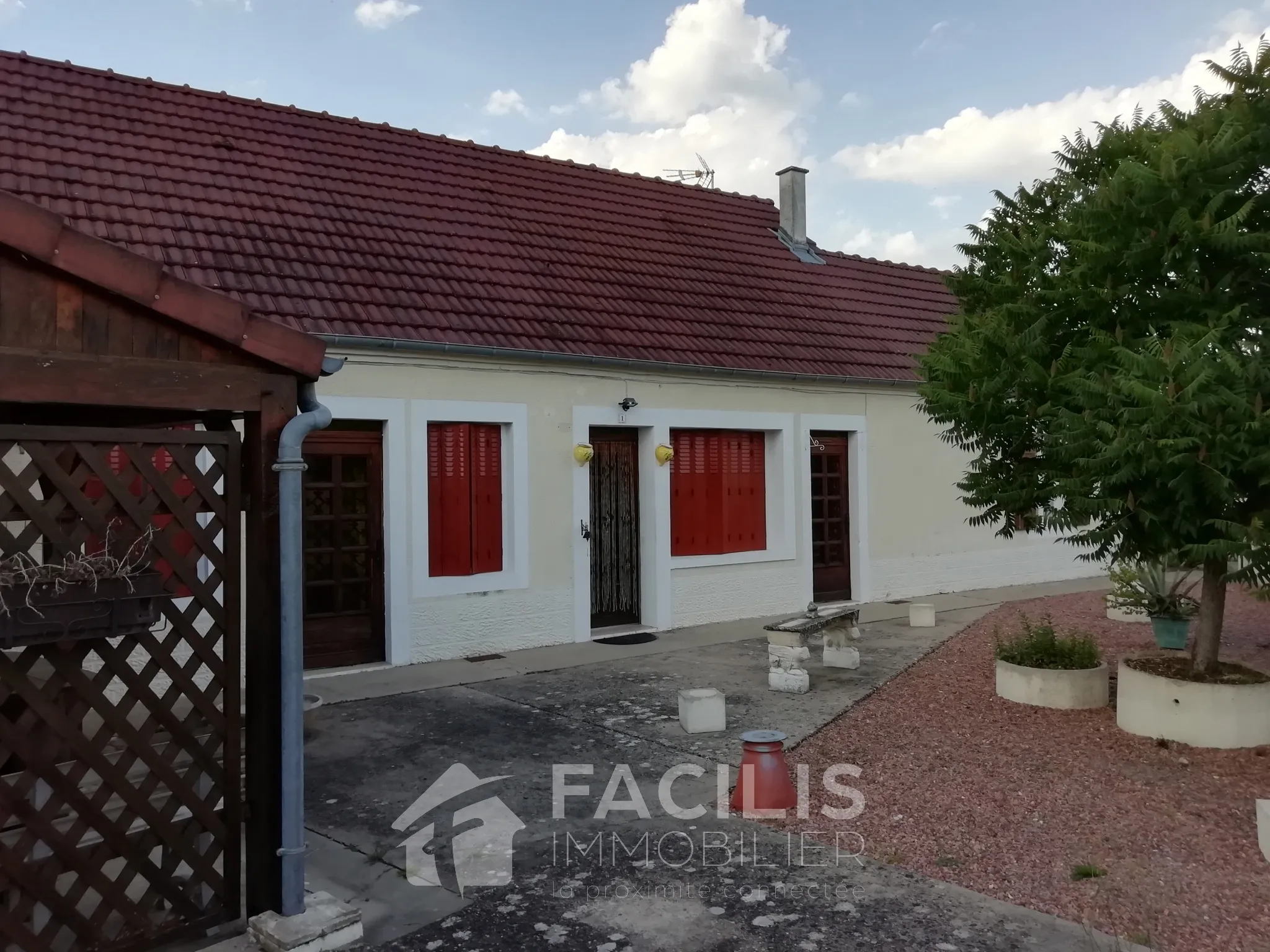 Pavillon de Plain-Pied F5 avec Jardin à La Guerche sur l'Aubois 