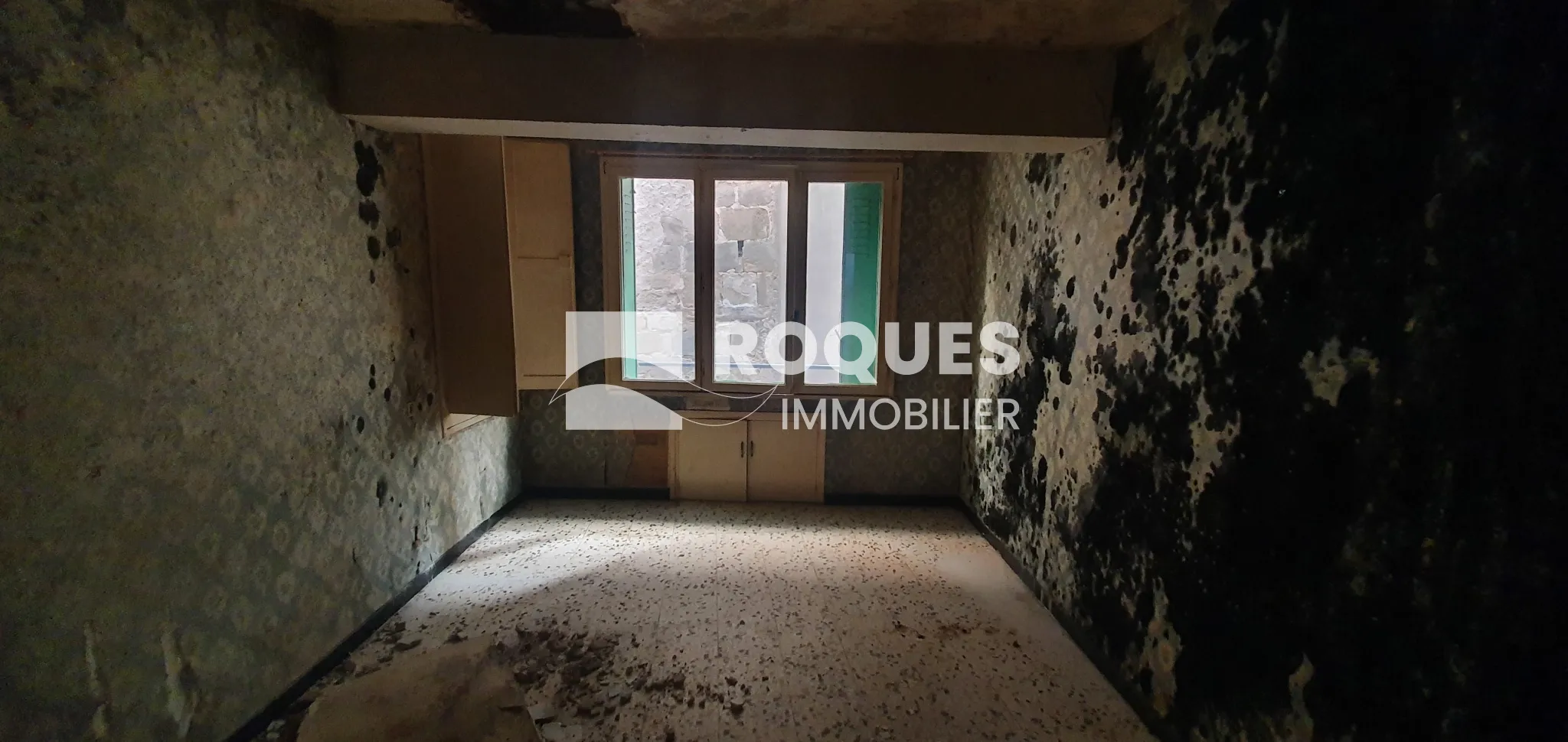 Lodève Centre - Appartement T3 à Rénover de 57 m² avec Garage et Cave 