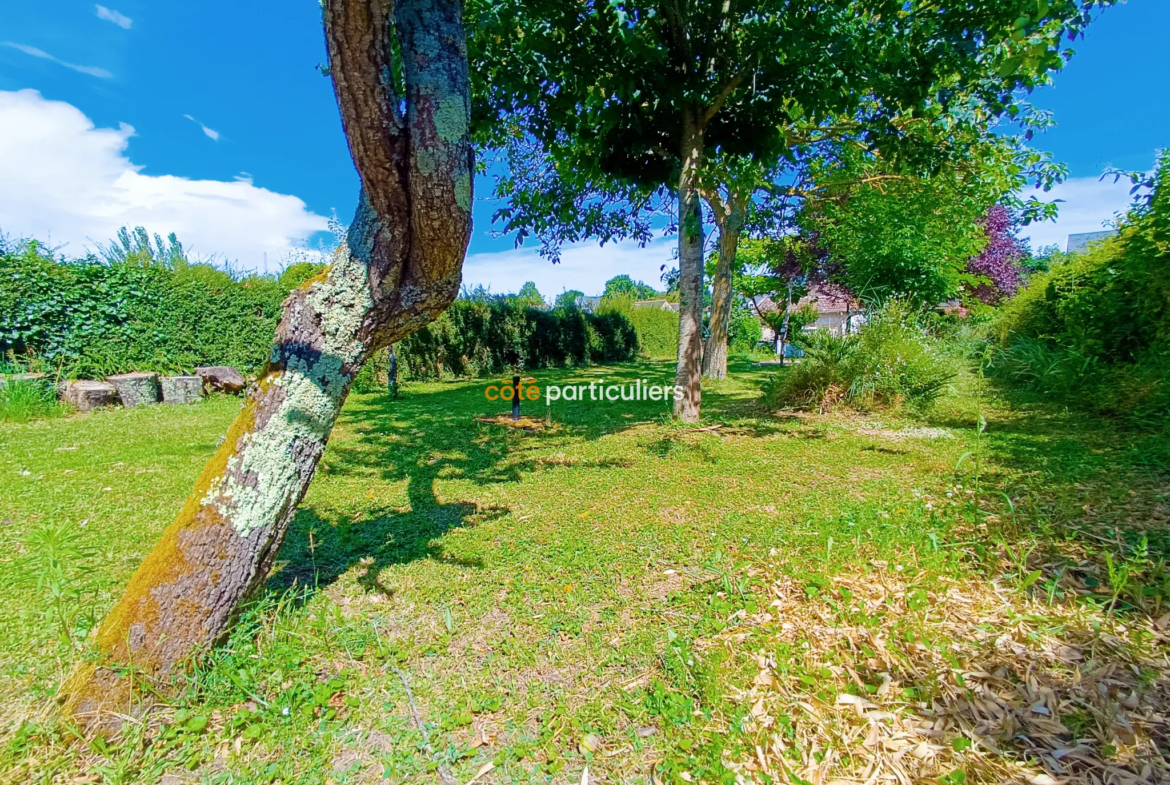 Maison avec Grand Jardin Divisible à Rochecorbon 