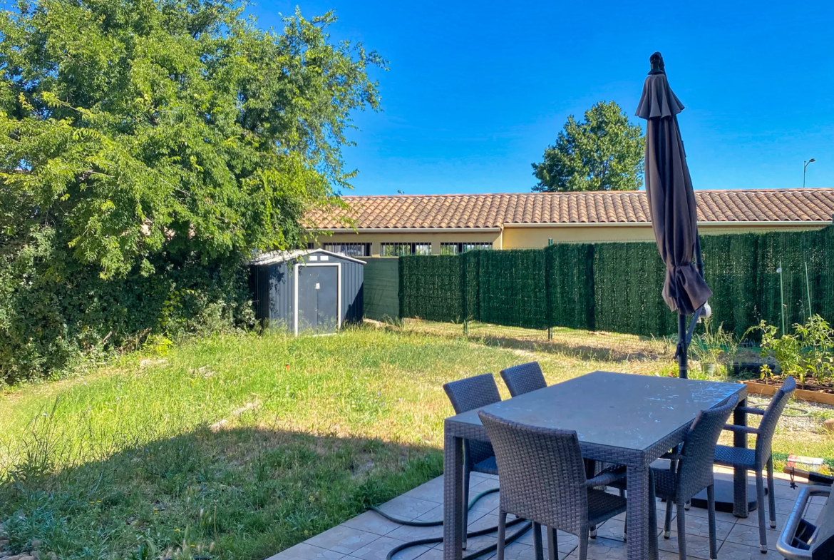 Maison lumineuse avec jardin à Morières Les Avignon à vendre 