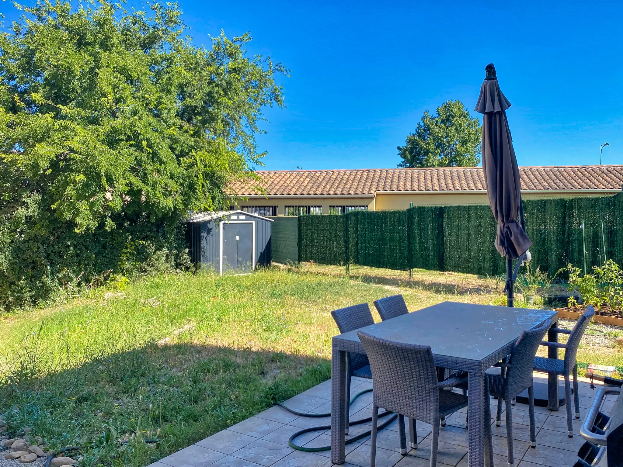 Maison lumineuse avec jardin à Morières Les Avignon à vendre 