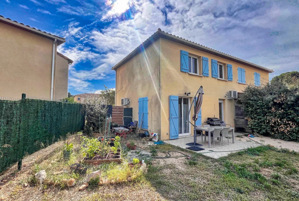 Maison lumineuse avec jardin à Morières Les Avignon à vendre 