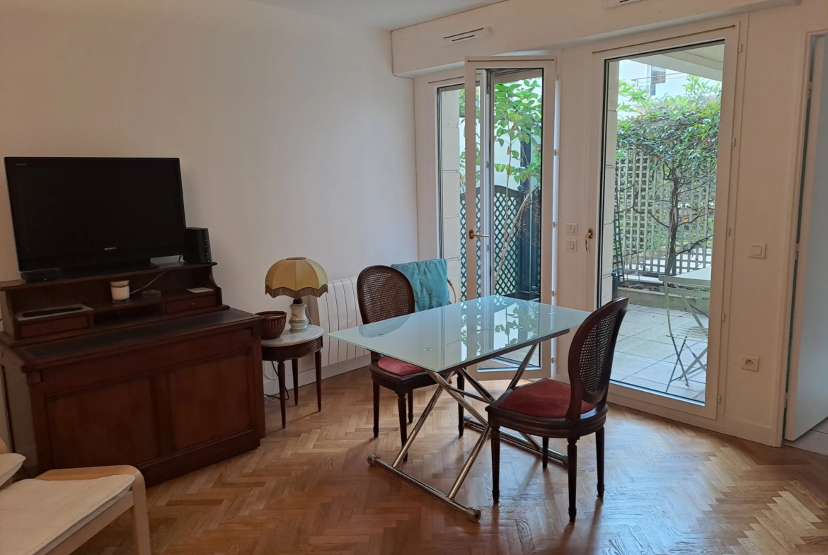 Vente d'un Studio en Résidence de Services à Issy-les-Moulineaux 