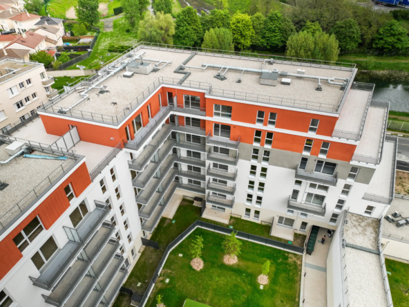 Appartement 4 pièces spacieux de 78 m² à Dugny