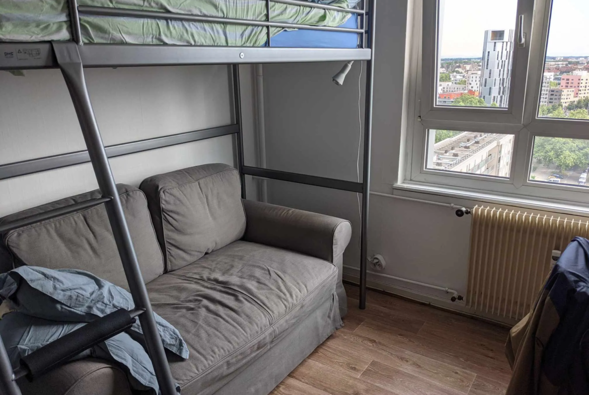 Studio Investissement à Strasbourg Esplanade - 470,81 € CC 