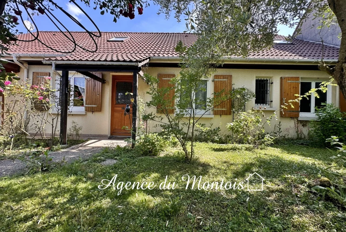 Maison traditionnelle à rafraîchir entre Donnemarie et Montereau 