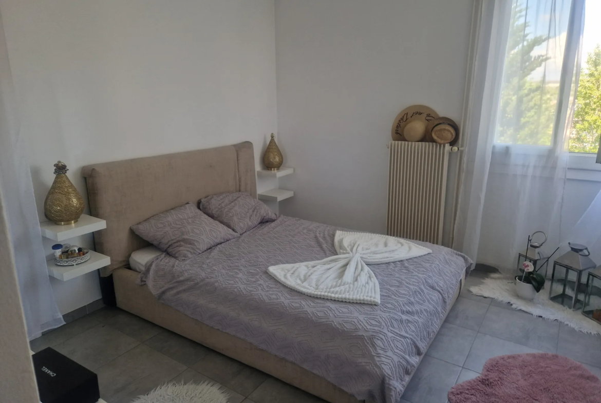 À vendre : Appartement T3 dans une Résidence agréable à Marignane 