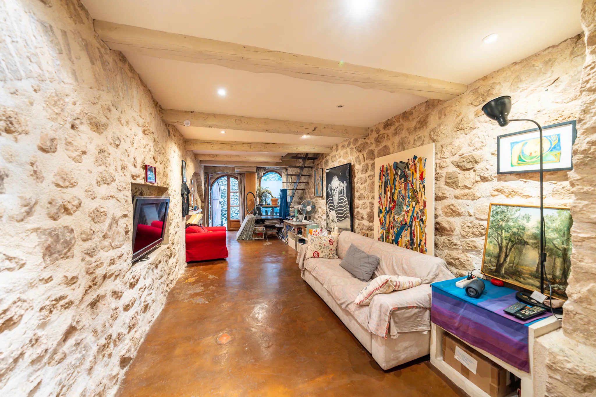 À vendre : Appartement duplex au cœur de Saint Paul de Vence 