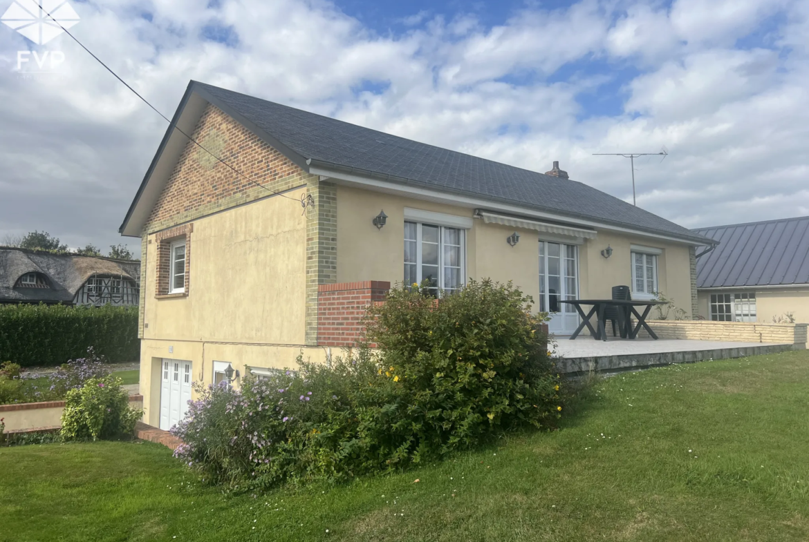 Maison T5 à La Trinité du Mont avec sous-sol complet 