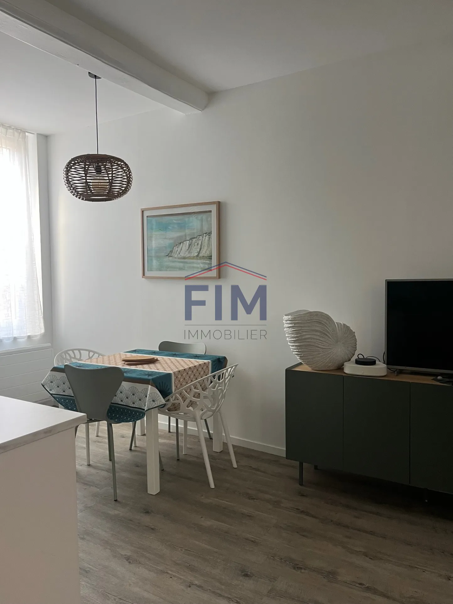 À vendre : Appartement F2 meublé au hyper centre de Dieppe pour 138000 euros 