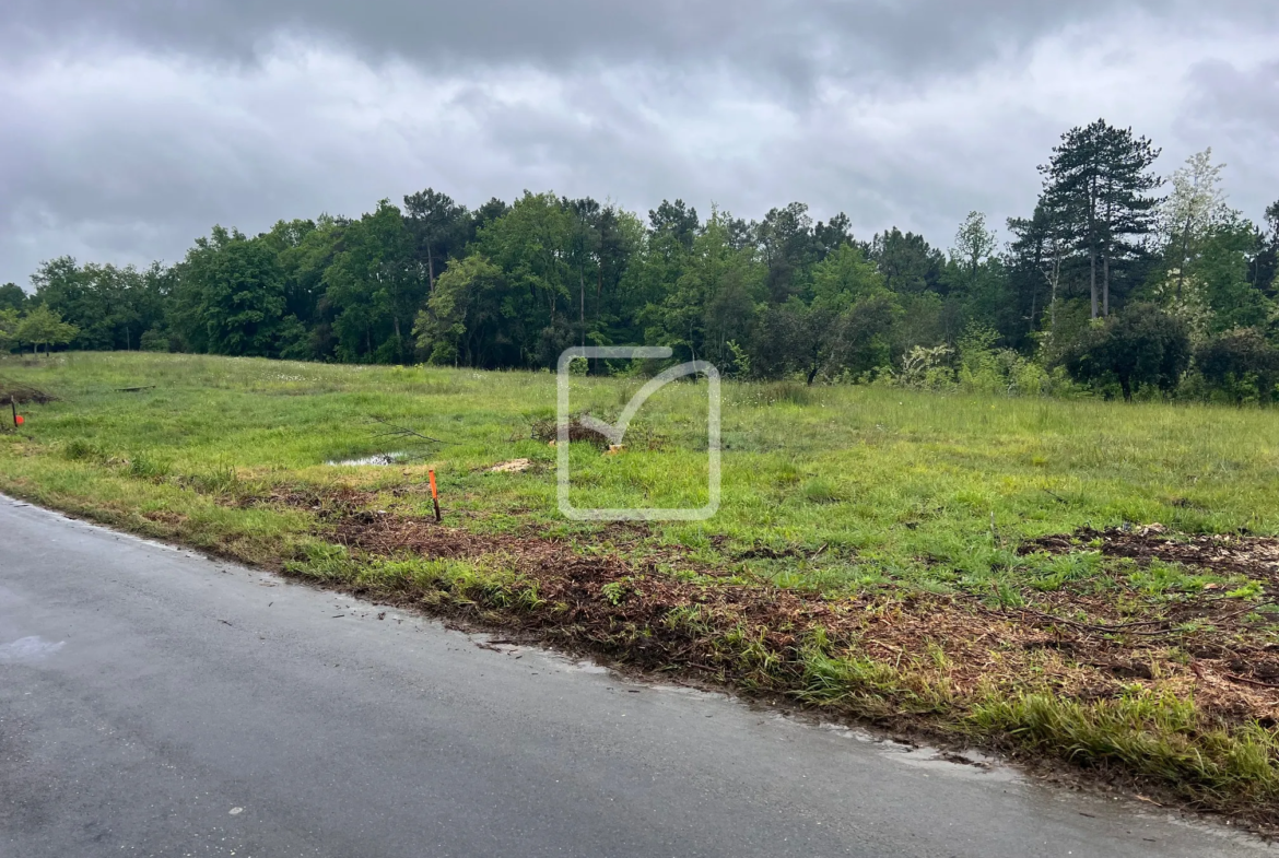 Terrains à bâtir à Sarlat la Canéda - CU opérationnel 