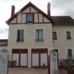 Grande maison spacieuse à Néris-les-Bains avec 5 chambres