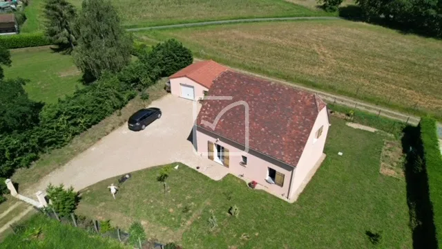 Maison récente et confortable à Cendrieux en Périgord noir 