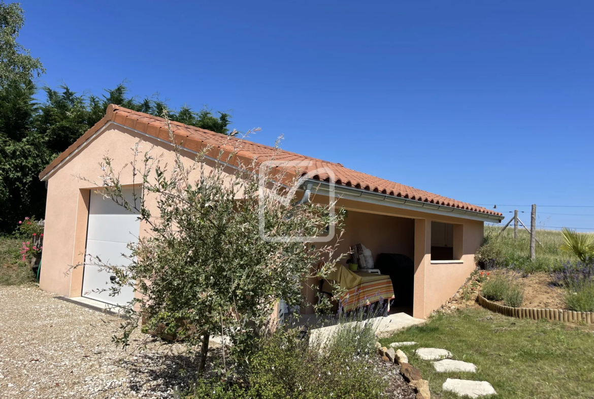 Maison récente et confortable à Cendrieux en Périgord noir 