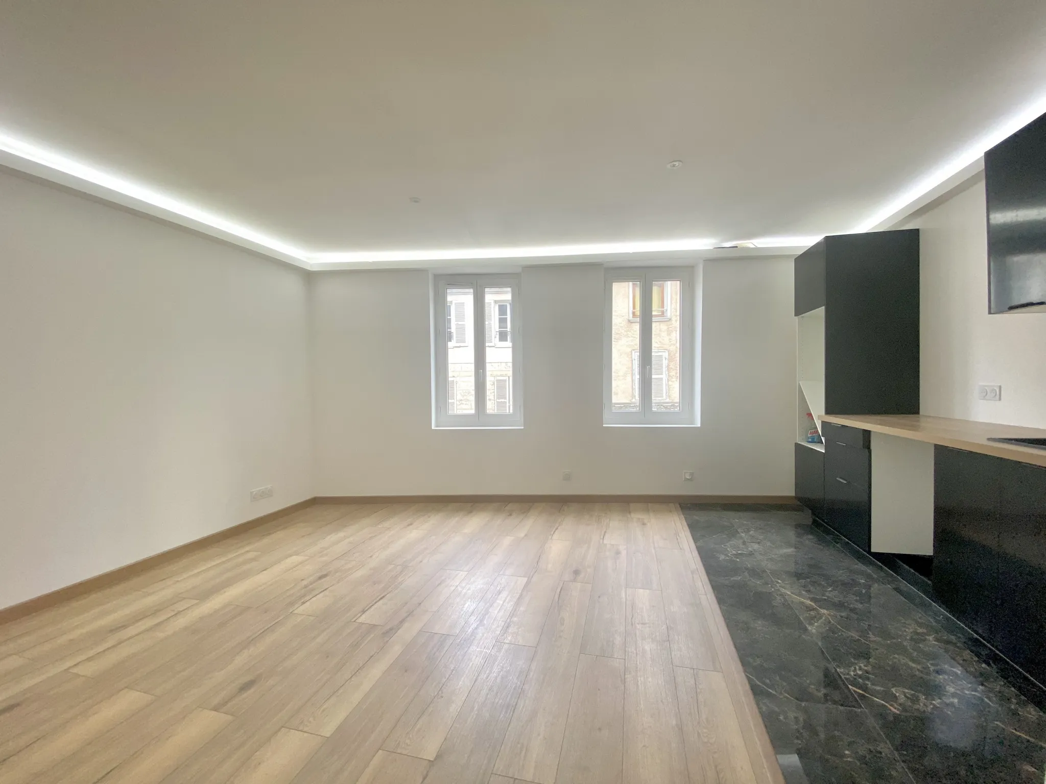 Appartement rénové en hyper-centre de Bourges à vendre 