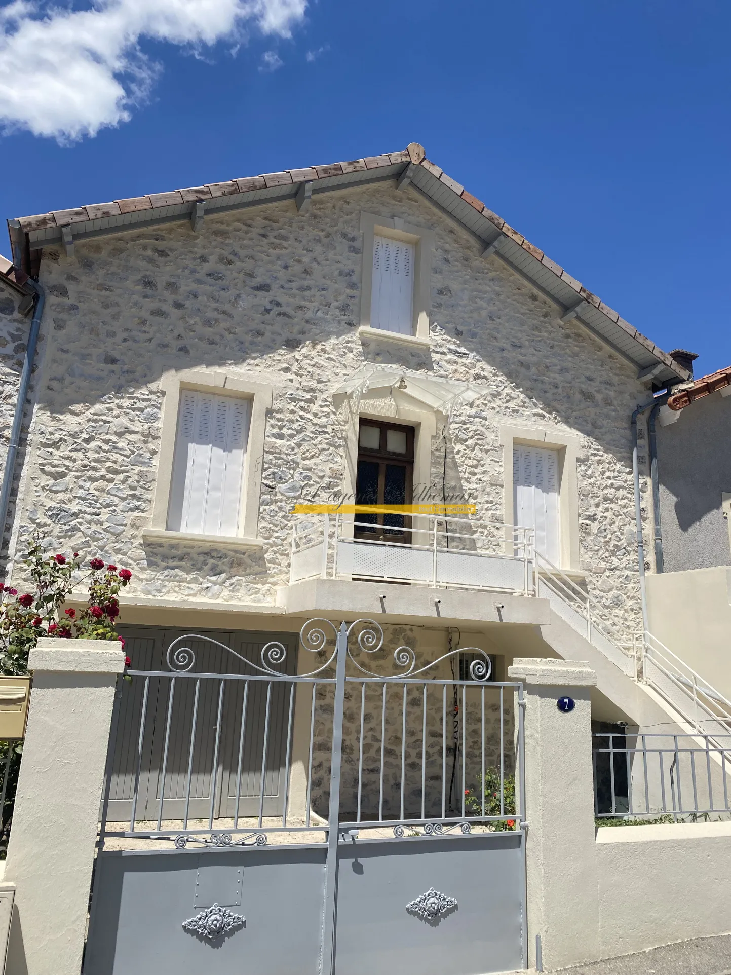 Maison au Teil : 4 pièces avec jardin et garage à vendre 