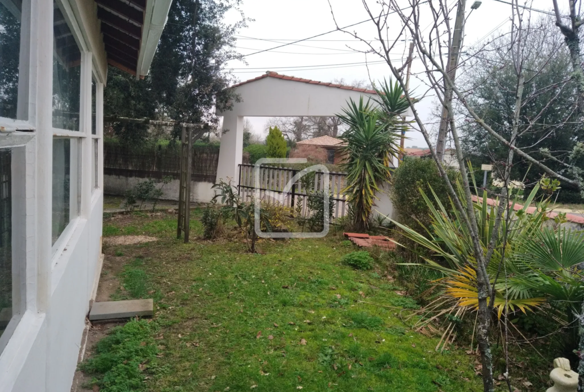 À vendre : Charmante maison de 46 m2 au Verdon-sur-Mer 