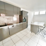 Vente d'un Appartement 3 pièces 48 m² à Nîmes, quartier Préfecture