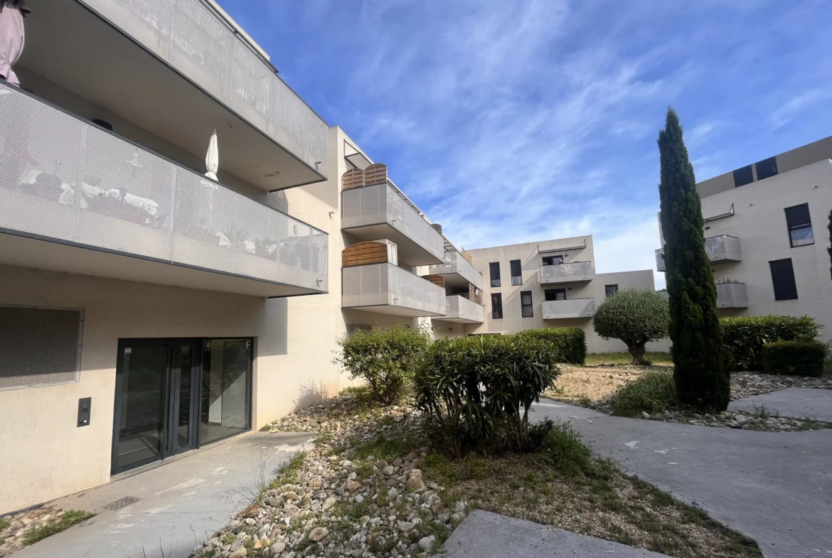 Appartement T2 Loué avec Parking à Capiscol, Agde 