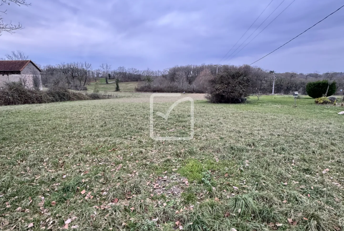 Terrain à bâtir de 2955 m² à Dégagnac - Opportunité à saisir 