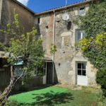 Maison de bourg à Sainte Hermine avec 3 chambres