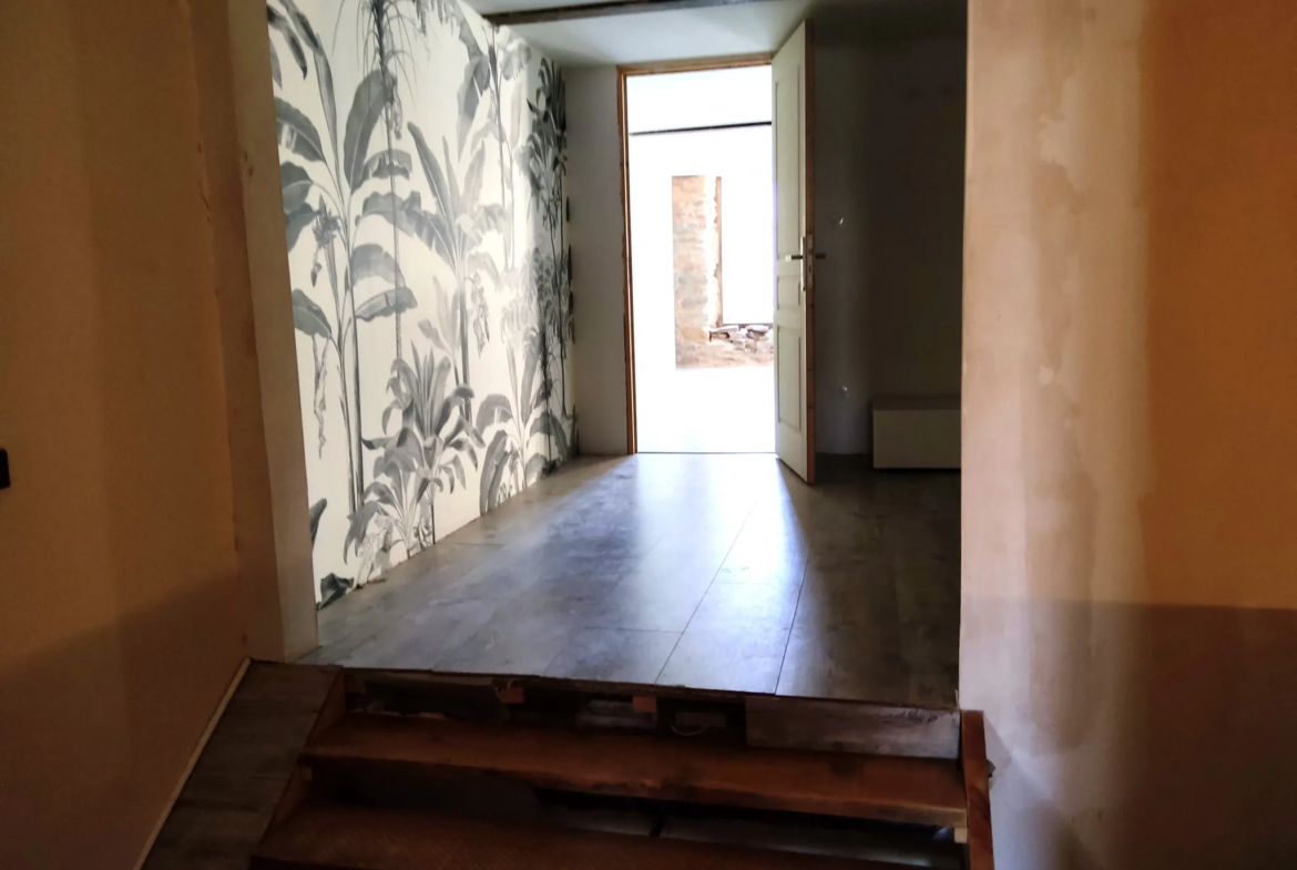 Maison familiale en pierre à Felines Minervois - 178 500 € 