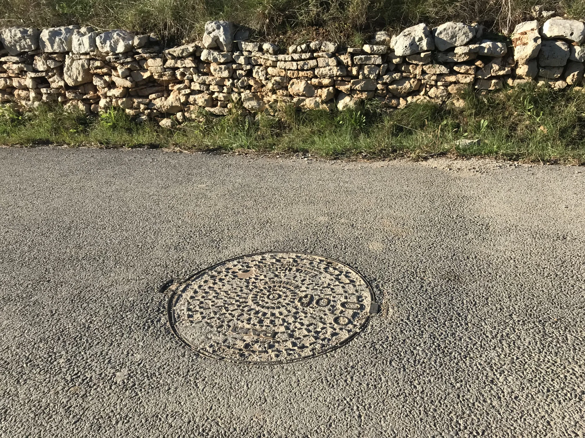 Terrain constructible à Saussines près de Montpellier 