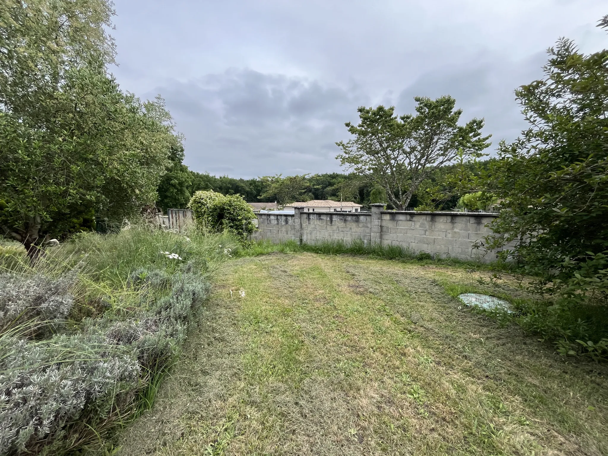 Maison en bois de 4 chambres à vendre à Hostens 