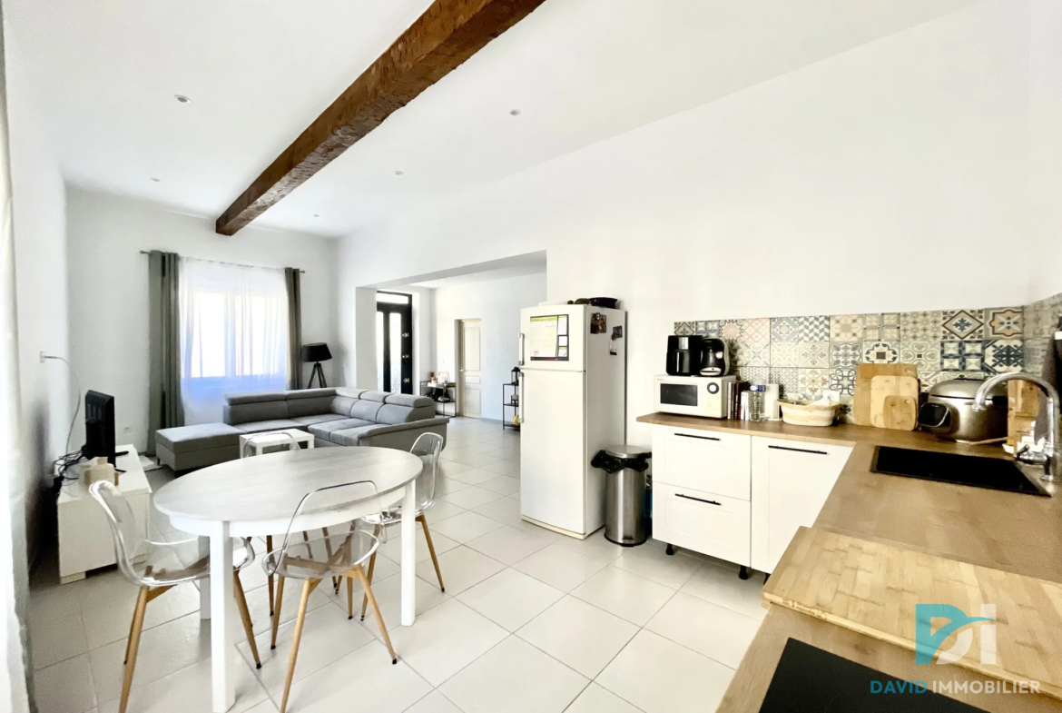 Maison de village T4 rénovée à Pomerols - 104 m² 